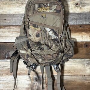 Horn Hunter Straight 6 Daypack Backpack